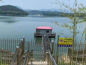 ▲江西德安浮筒式取水泵站（6000m³/d）